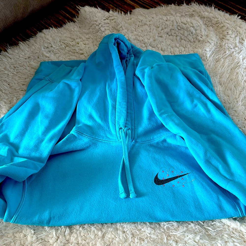 Men’s Nike hoodie “just do it” (men’s large)